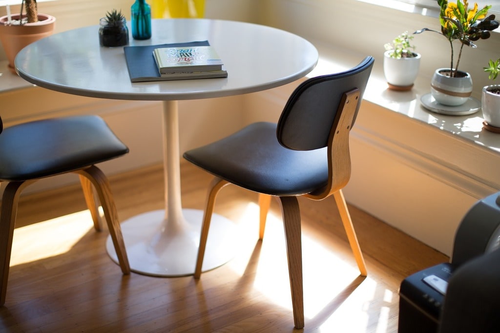 Aménager un coin bureau et télétravail sur son balcon